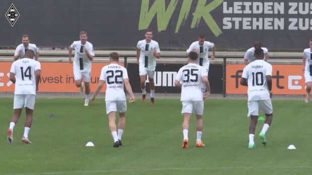 Gladbach's first team training session of pre-season preparation